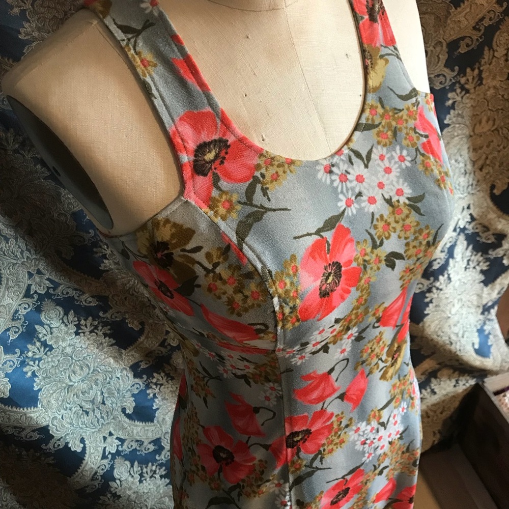 Vintage poppy flower floral dress with pockets